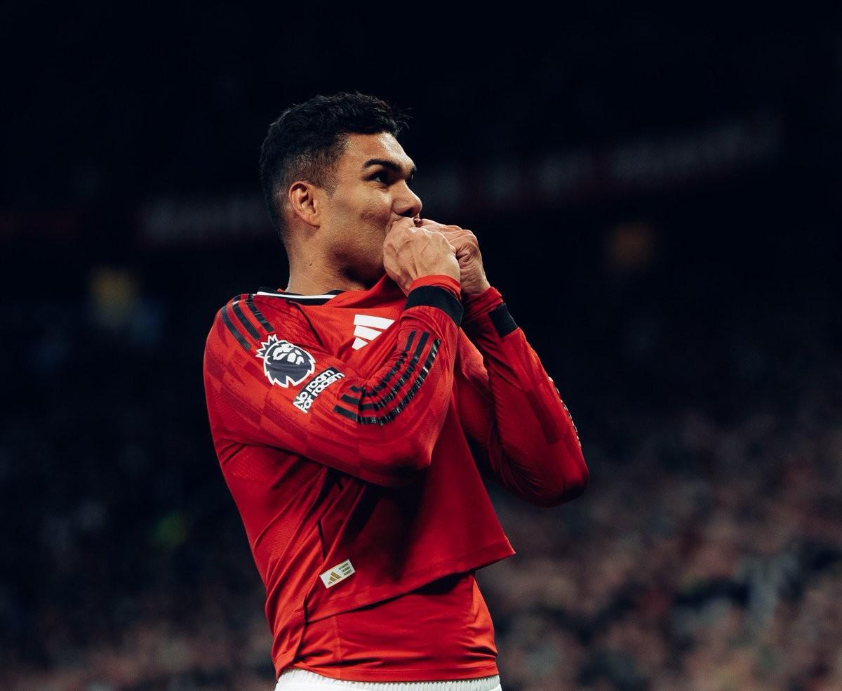 皇冠体育-詹俊：解放B费是卡里克进攻端最成功调整；卡塞米罗攻守俱佳